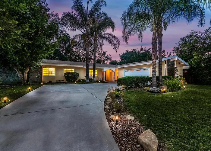 Villa Sausalito - Newly Designed 4Br House & Pool By Topanga